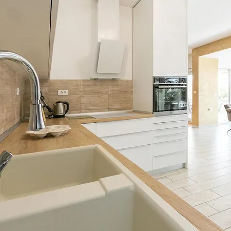 Apartamento Relax Whit Big Terrace 170m2 Near The In Split