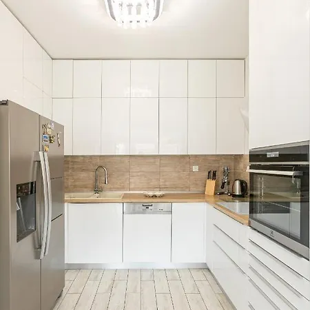 Relax Whit Big Terrace 170m2 Near The In Apartamento Split