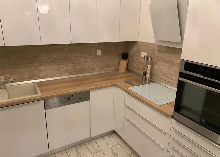 Relax Whit Big Terrace 170m2 Near The In Apartman Split