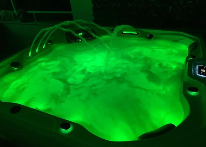 Relax Whit Big Terrace 170m2 Near The In *