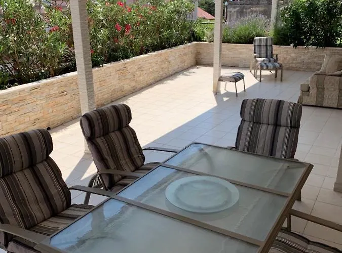 Relax Whit Big Terrace 170m2 Near The In Apartman *