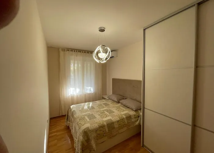 Apartman Relax Whit Big Terrace 170m2 Near The In Split