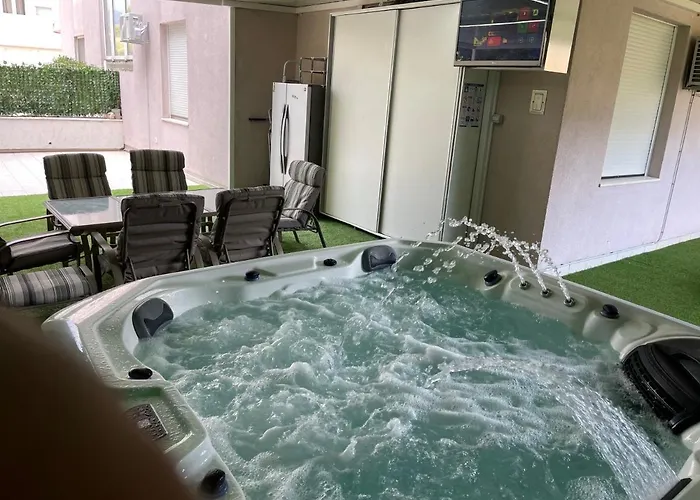 Relax Whit Big Terrace 170m2 Near The In