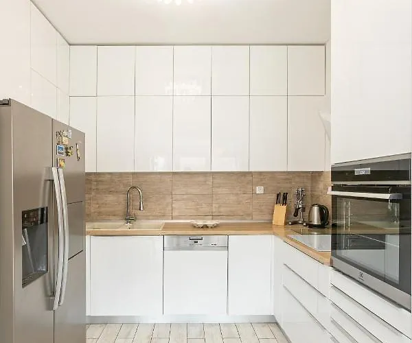 Relax Whit Big Terrace 170m2 Near The In Apartman Split